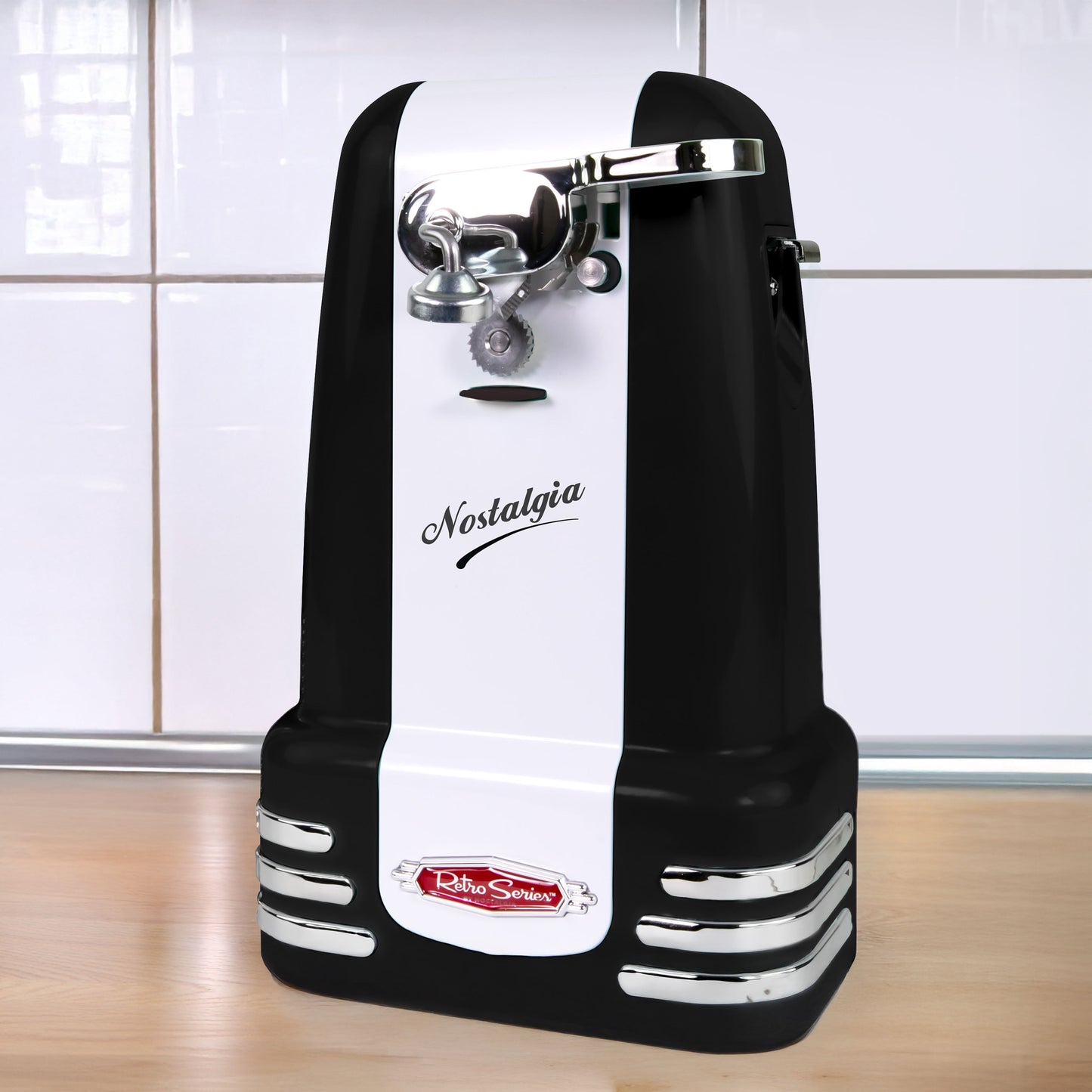 Retro Can Opener, Black